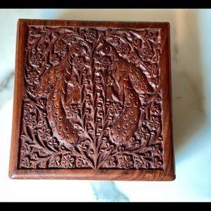 Wood box carved Pair of birds & decorative flowers